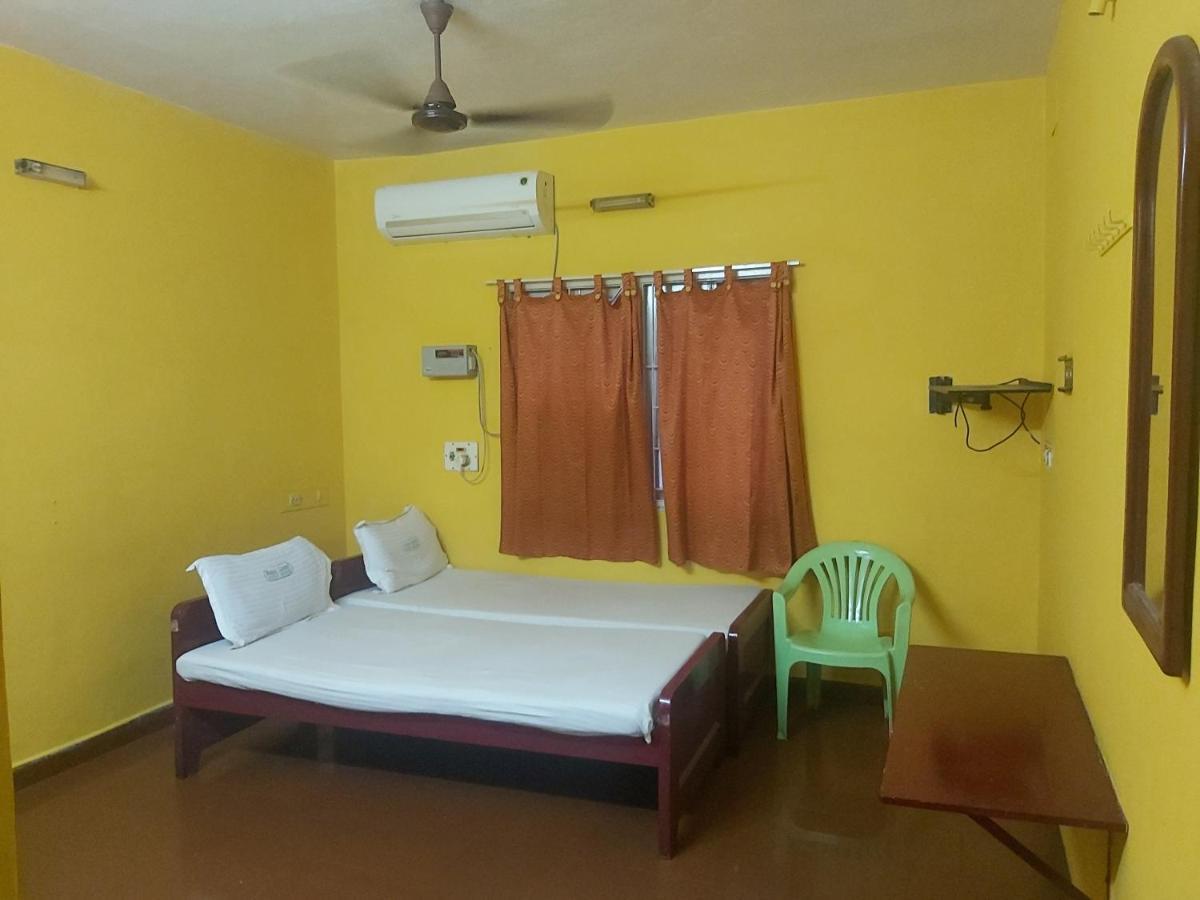 Raamlaxmi Guest House Ченнаї Екстер'єр фото