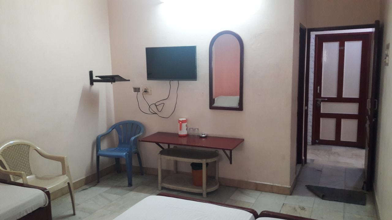 Raamlaxmi Guest House Ченнаї Екстер'єр фото